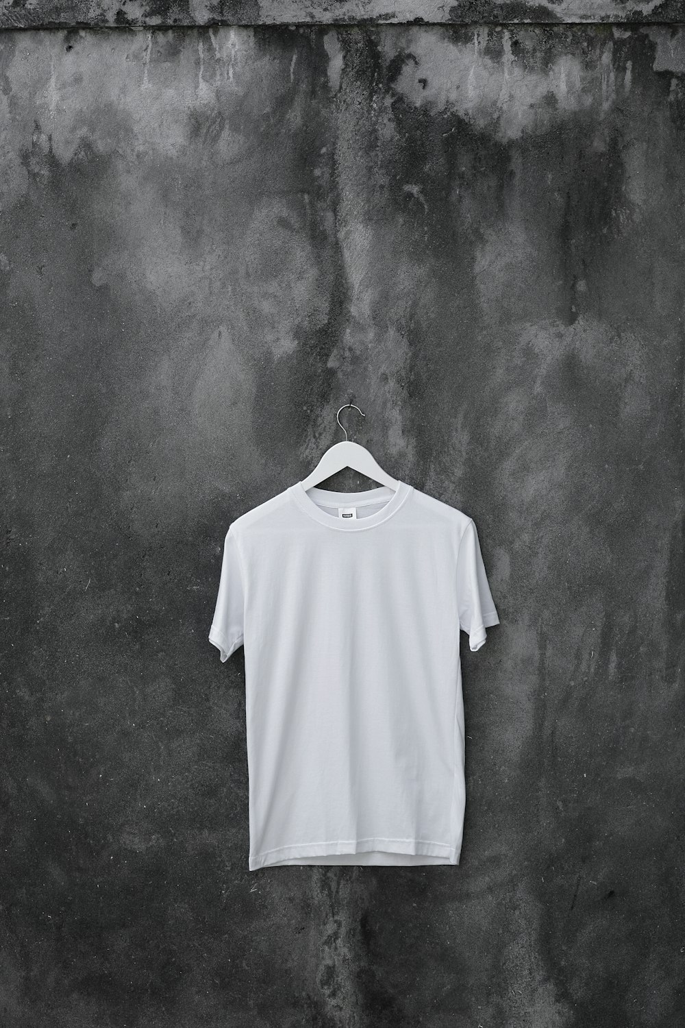Men's Plain White T-Shirt